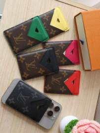 Picture of Louis Vuitton Wallets _SKUfw232841167fw